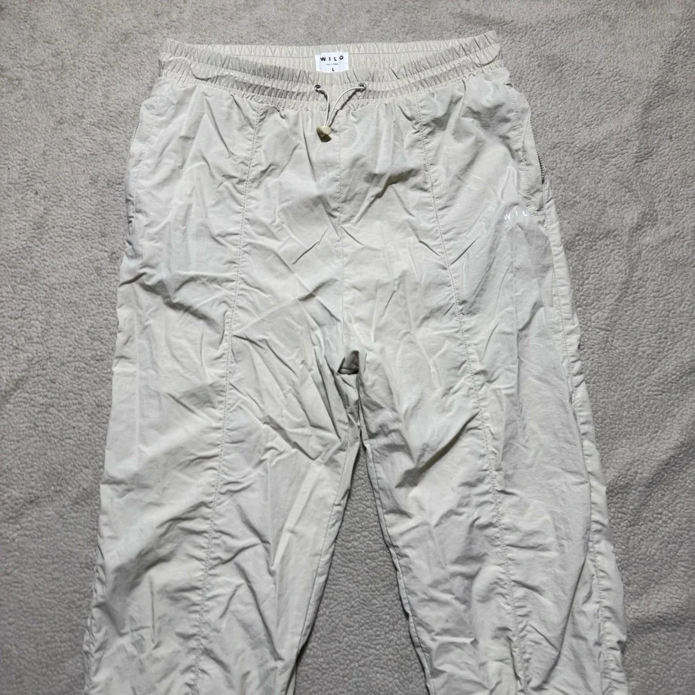 Wilo The Label Pants Womens Large Light Beige Ivory Joggers‎ Nylon Windbreaker